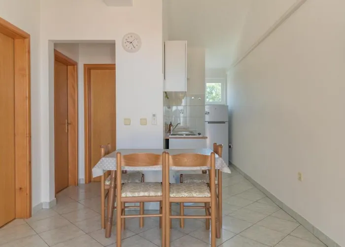 Rasin דירה פאקוסטאן